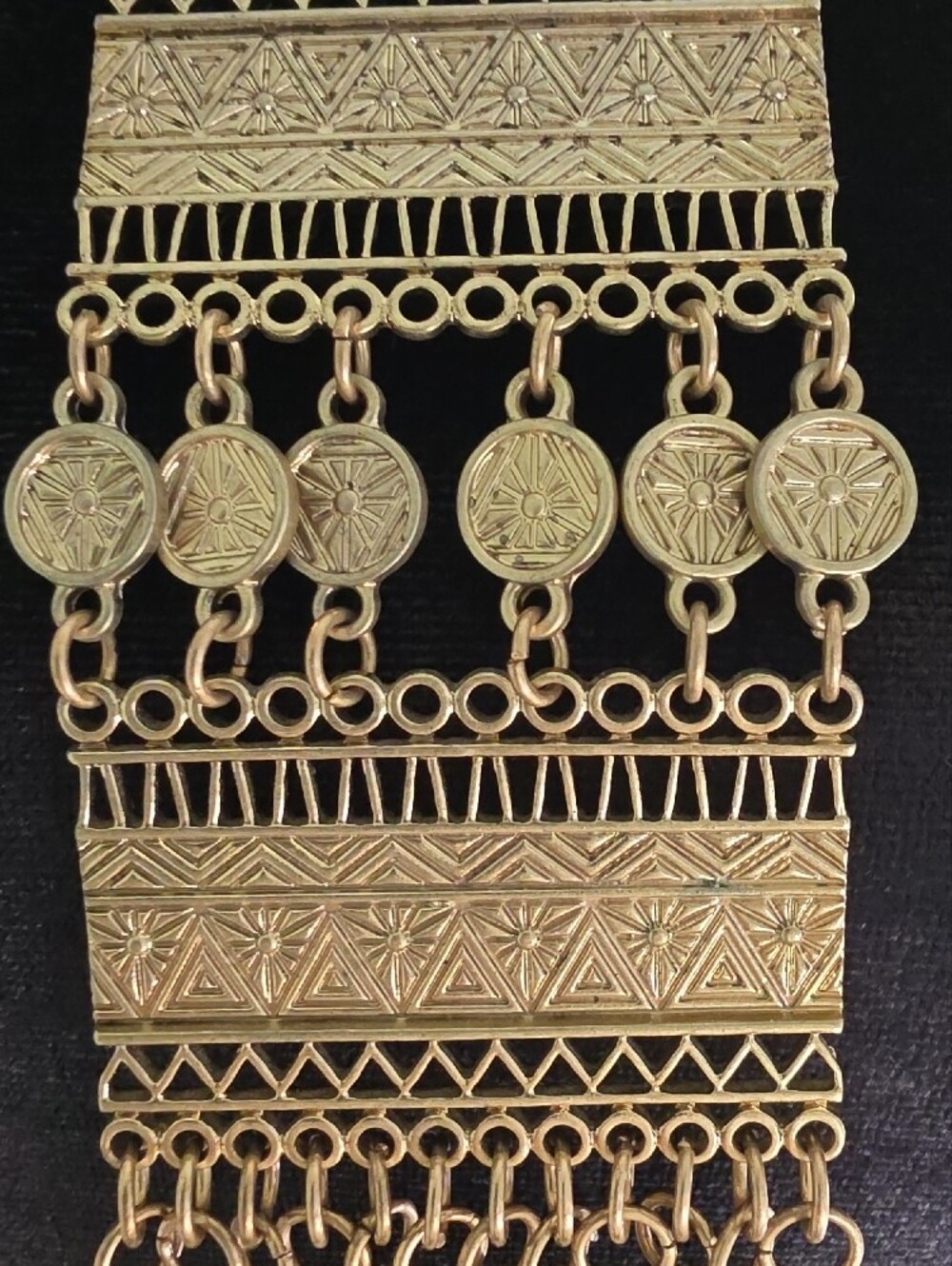 Gold Fringe Statement Necklace - Elegant Women Jewelry - Picture 5 of 8